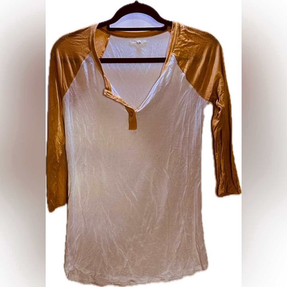 Maurices - Yellow baseball Henley. Small.